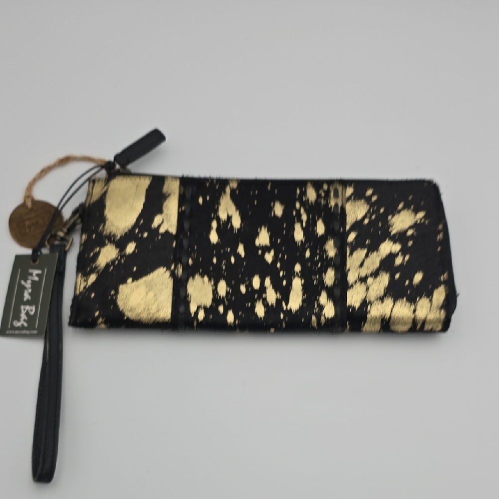 Myra Bag Black and Gold Wristlet